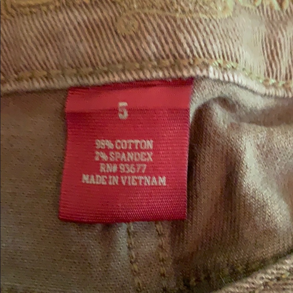 Shorts - Picture 2 of 2
